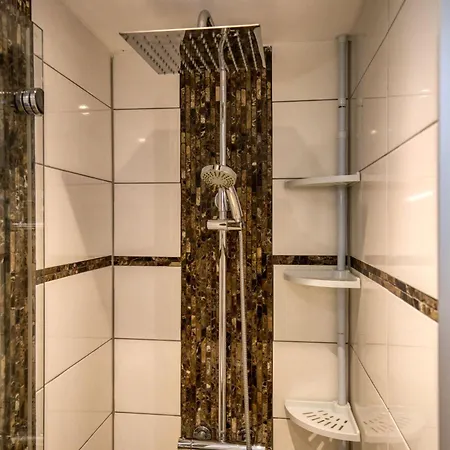 - Haus G, App 0g0310 Appartement *